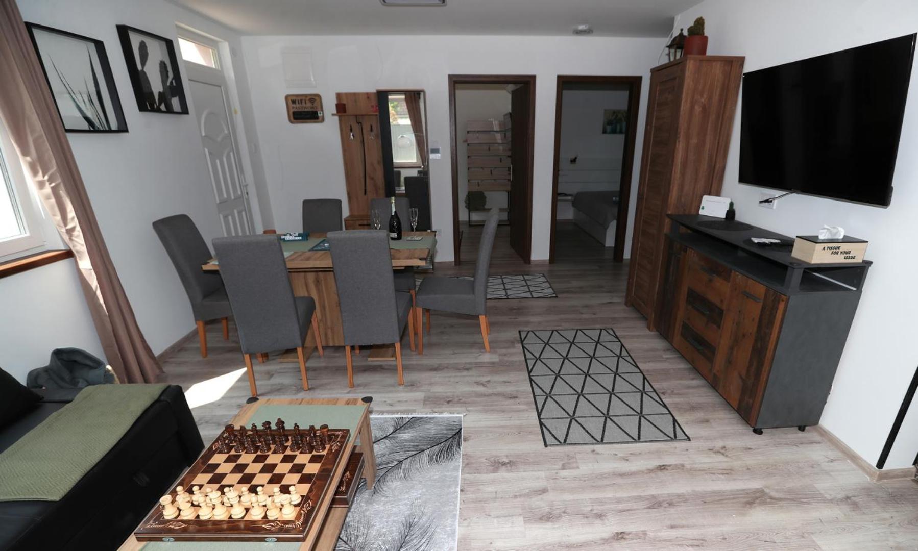 Four Flowers Apartman Siofok Exterior photo