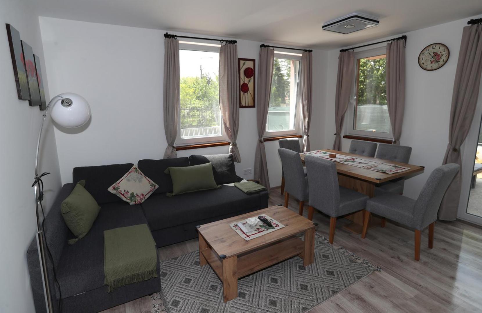 Four Flowers Apartman Siofok Exterior photo